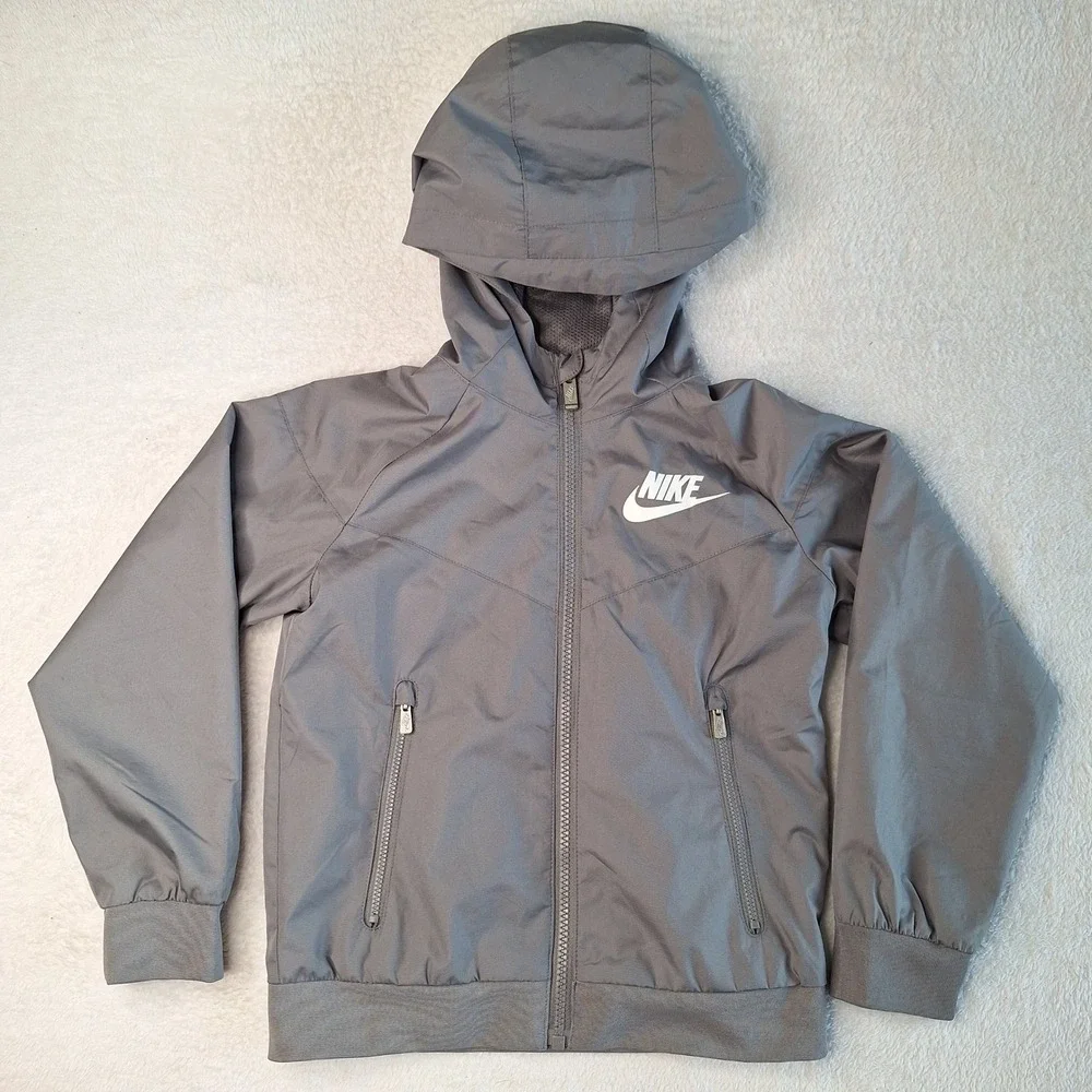 Nike Kids Gray Windrunner Full Zip Hooded‎ Windbreaker Jacket Size 7 6-7Y